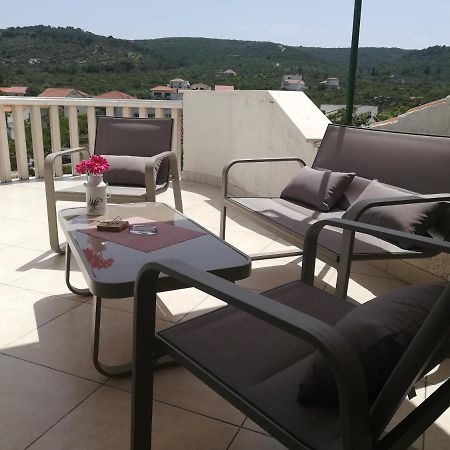 Apartman Nena Slatine Exterior photo