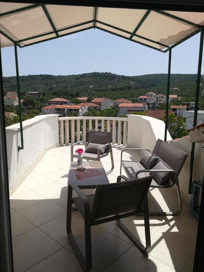 Apartman Nena Slatine Exterior photo